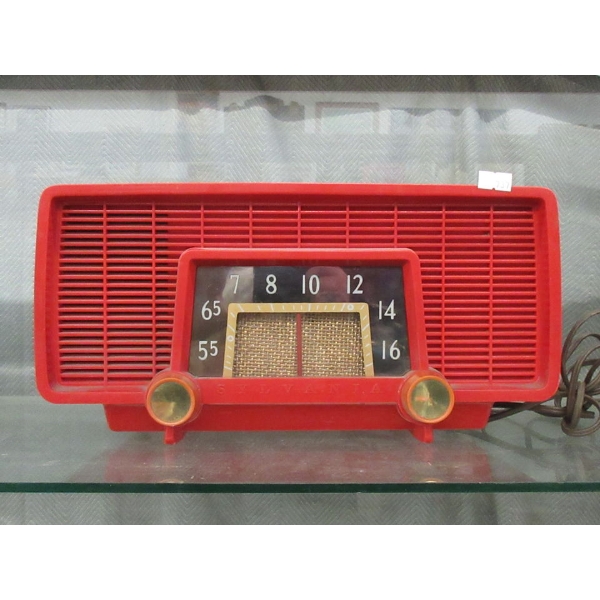 Flyer Red 1959 Sylvania AM Vacuum Tube Radio