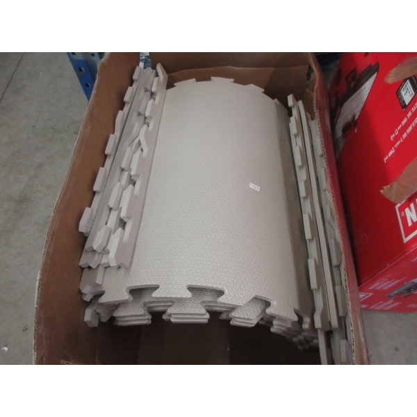 Box of 6 Interlocking Beige Foam Tiles
