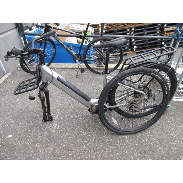 iGO Elite III E-Bike - 700 Series - No key or battery
