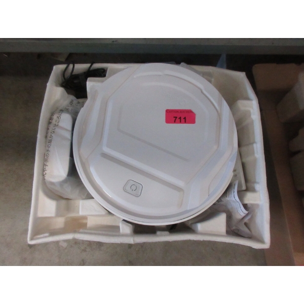 White Lefant M210P Robotic Vacuum Cleaner