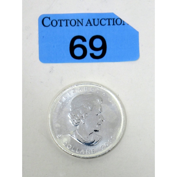 1 Oz .9999 Silver 2011 Maple Leaf Coin 