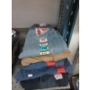 Image 1 : 5 New Pairs of Assorted Jeans 