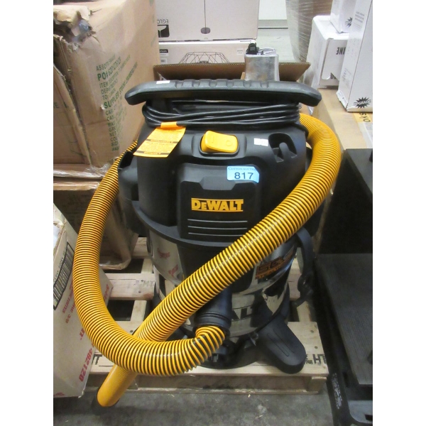 DeWalt Stainless Steel Wet/Dry Shop Vac 