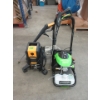 Image 1 : 1 Greenworks and 1 Power Play Pressure Washer