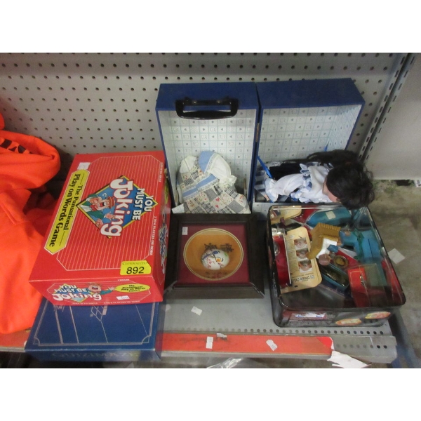 5 Piece Lot of Collectibles & Toys - Preowned