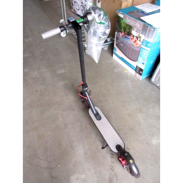 E-Scooter with Battery & Spare Tire - No Charger 