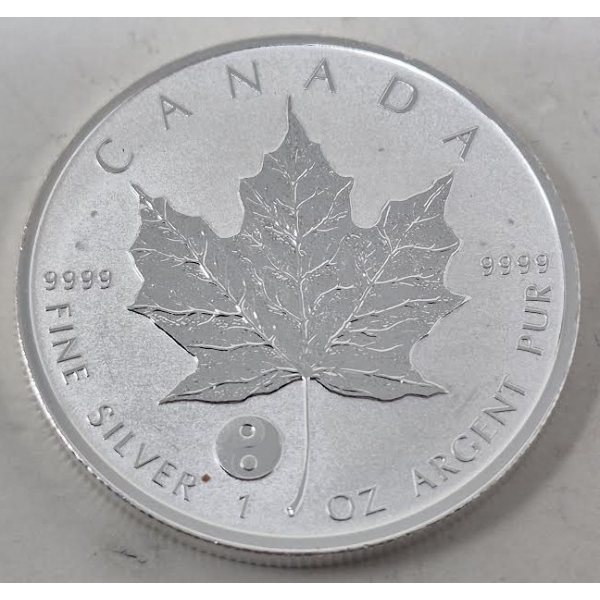 1 Oz .9999 Silver 2016 Maple Leaf Coin 