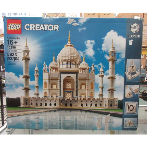 LEGO Creator Taj Mahal Building Set