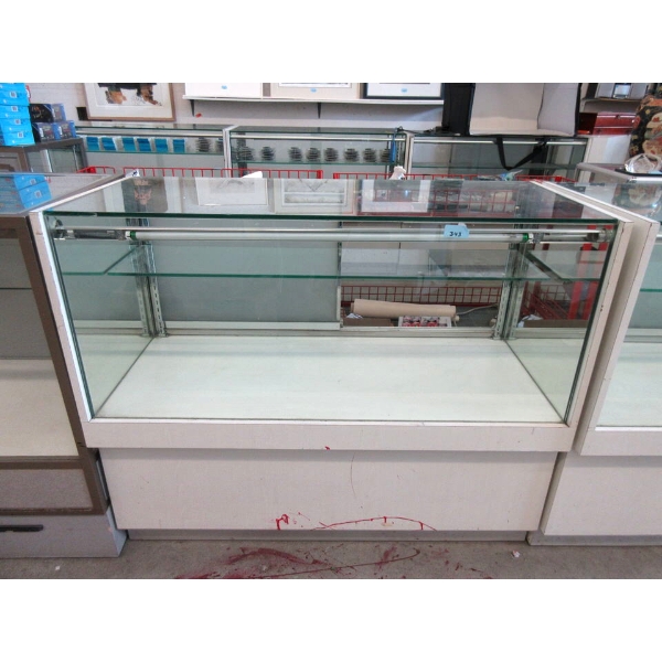 Floor Standing Glass Showcase with Lighting