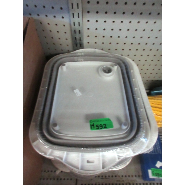 14 New Collapsible Silicone Basins w/ Drains