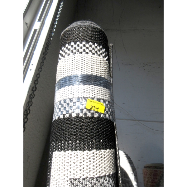 8' x 10'  Black/White Patio Mat