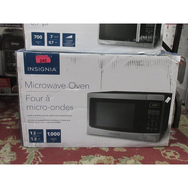 Insignia 1.2 Cu Ft  Microwave Oven in Box