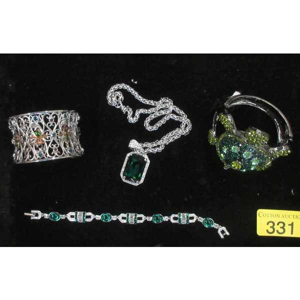 Tray of Green and Clear Crystal Jewelry - Preowned