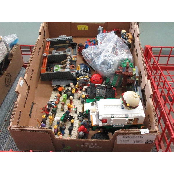 Tray of LEGO & LEGO-LIKE Minifigs & Building Blocks