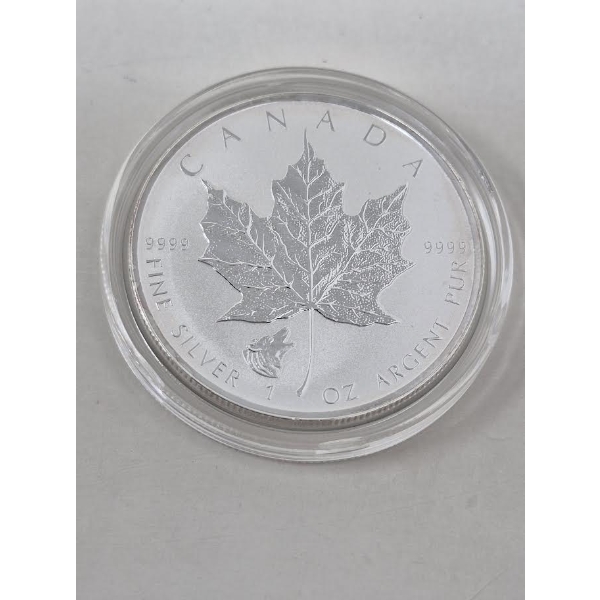 1 Oz .9999 Silver 2016 Maple Leaf Coin