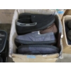 Image 1 : Box of Assorted Men's & Ladies Slippers