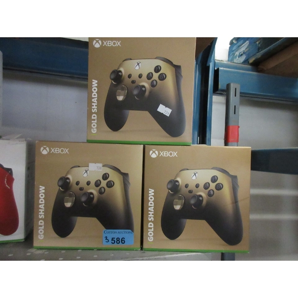 3 XBOX One Special Edition Wireless Controllers 