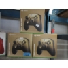 Image 1 : 3 XBOX One Special Edition Wireless Controllers 