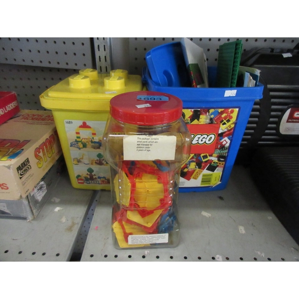 3 Building Toy  Sets - Customer Returns