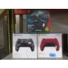 Image 1 : 1 Wired and 2 Wireless Game Controllers