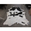 Image 1 : Safavieh Cowhide Area Rug - 5' x 6'