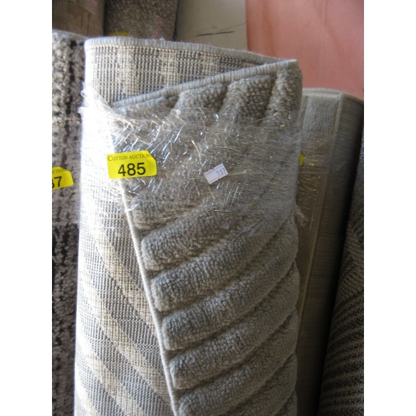 5' x 7' Grey Sculpted Pattern Low Pile Area Carpet