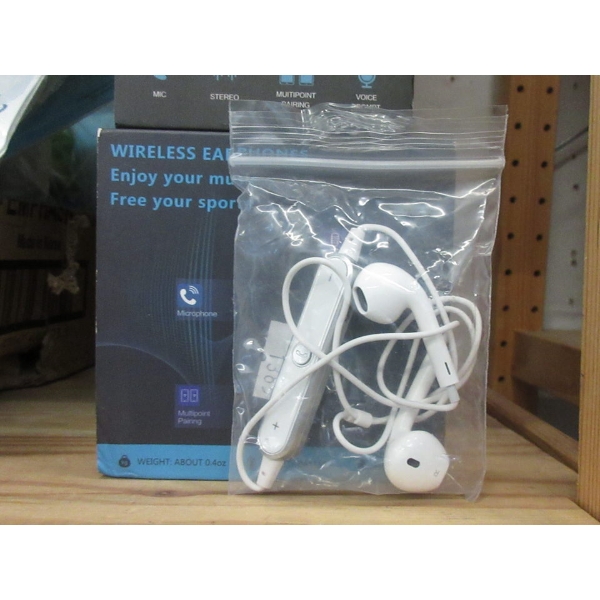 39 New Rechargeable Wireless Earphones - Class 2