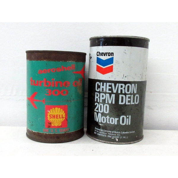 1 Aeroshell Turbine Oil & 1 Chevron Motor Oil Can