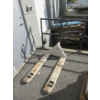 Image 1 : Crown Pallet Jack - Preowned - Needs Repair