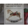 Image 2 : 2 Holiday Decorations & 1 Set of Christmas Dishes
