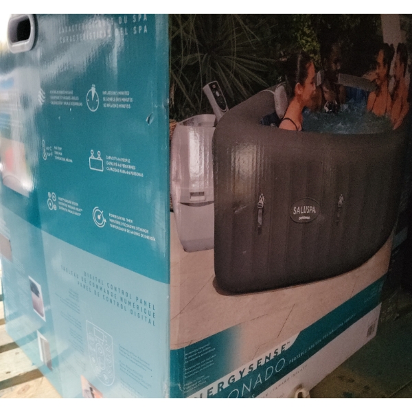 Saluspa Coronado Inflatable Spa 