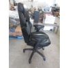 Image 2 : DPS Centurion Gaming Chair - Fabric seam needs repair