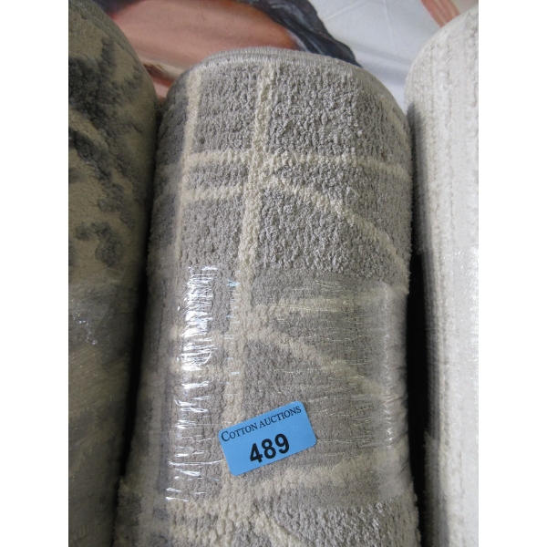 6' x 8' Grey Patterned Low Pile Area Carpet