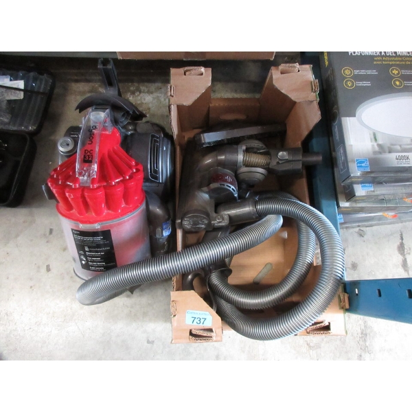 Dyson DC32 Vacuum & Attachments