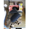 Image 1 : 4 Assorted Pairs of Ladies Slippers - 2 in boxes