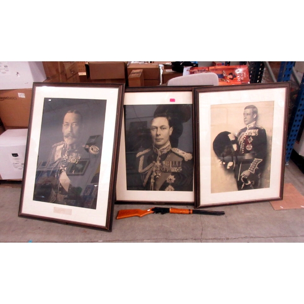 3 Huge Images of English Monarchs & 1 Red Ryder Gun