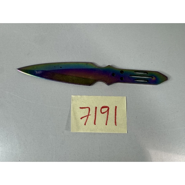 Rainbow finished double-edged throwing knife