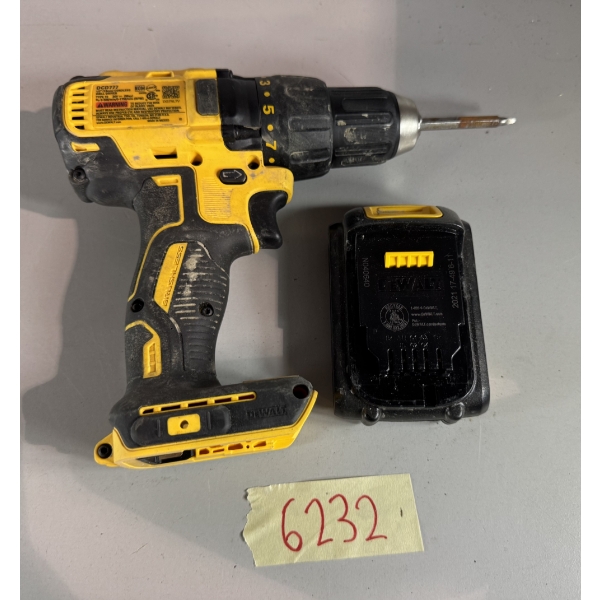 Dewalt Drill DCD777 and Battery