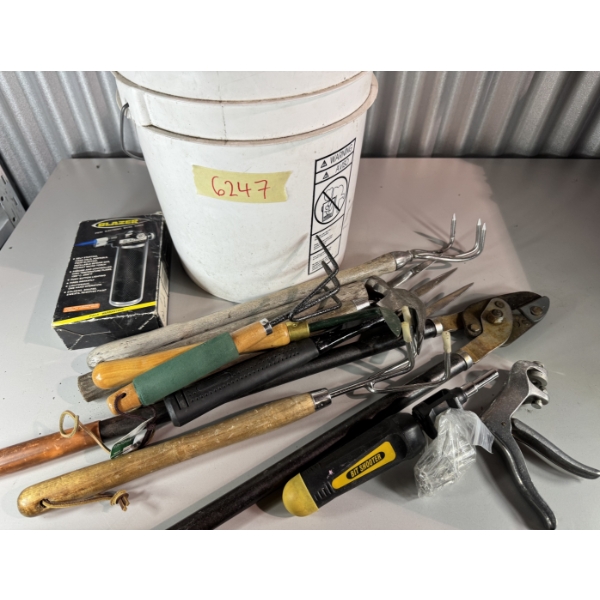 Mixed Gardening tools and Mini Bupane Torch