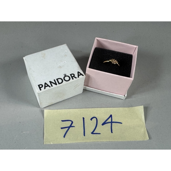 Small Pandora Ring