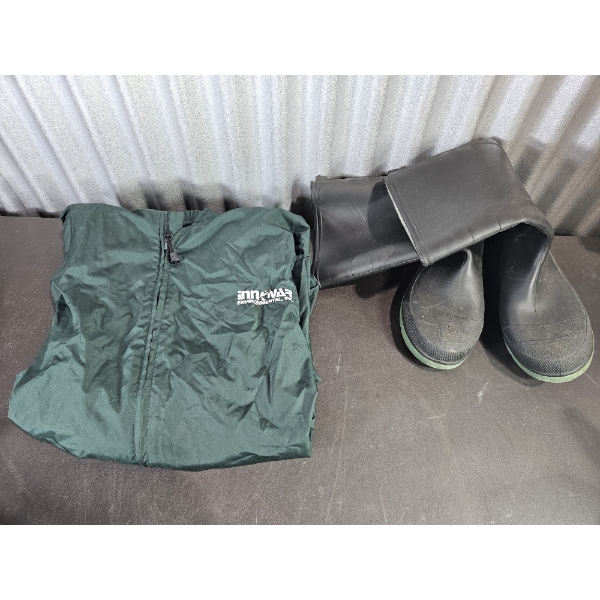 Men's Rubber Boots Size 11 & Windbreaker Jacket XXL Bundle 