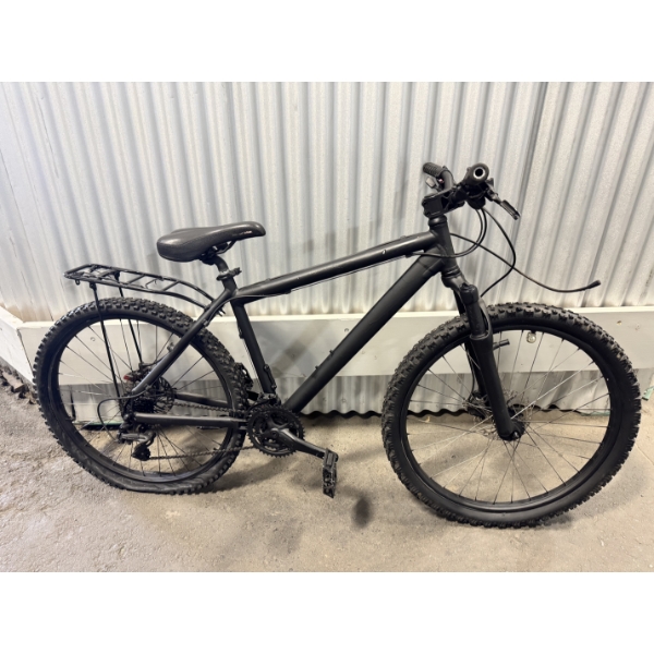 Serfas Bike 18 inch
