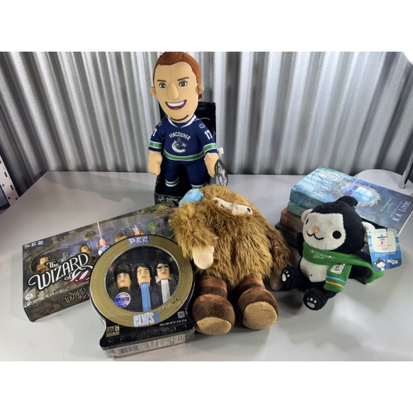 Collection of Toys - Collectable