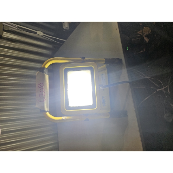 Summet Tools Portable LED Work Light 