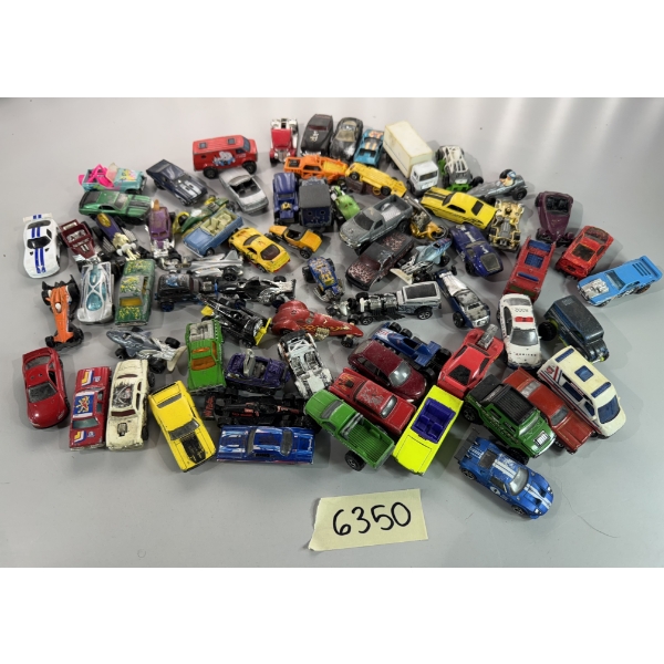 Mixed toy cars