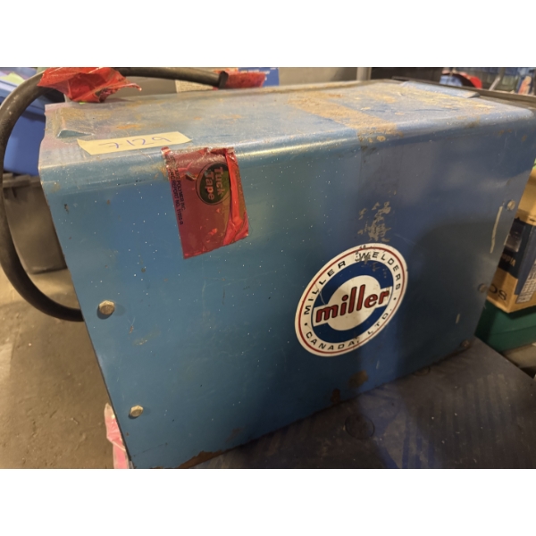 Miller Thunderbolt 225 AC Arc Welder