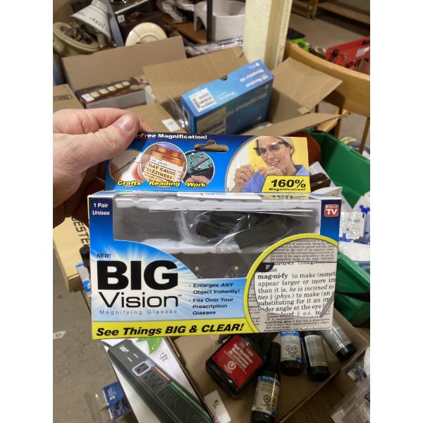 CLOSE-VISION GLASSES