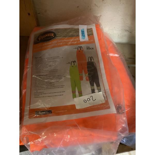 SIZE 2 XL REFLECTIVE OVERALLS