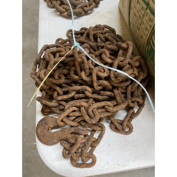 APPROX. 15 FT 1/4 INCH CHAIN WITH 1 HOOK
