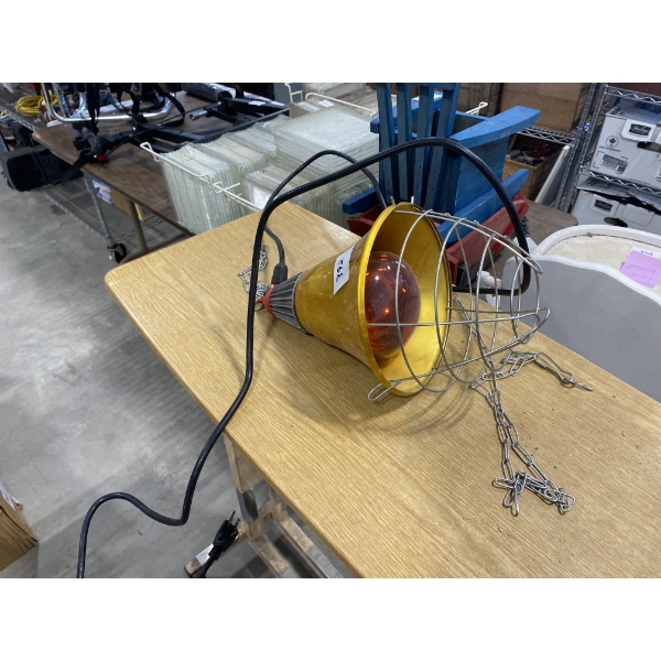 CHICKEN WARMER LIGHT